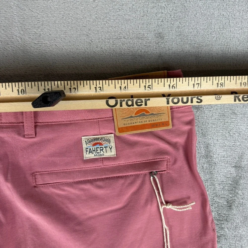 Faherty All-Day Shorts Mens 32 Faded Flag Pink 9